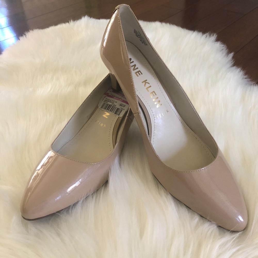 Anne Klein iflex Heels